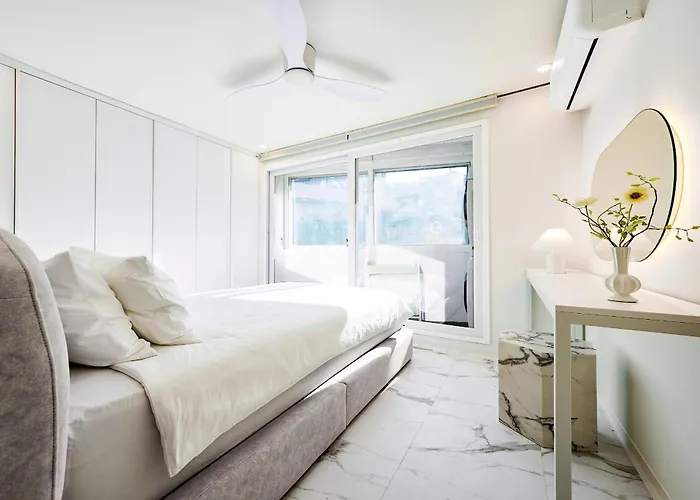 Hta Tailored Service Home&fitness Near Stn *