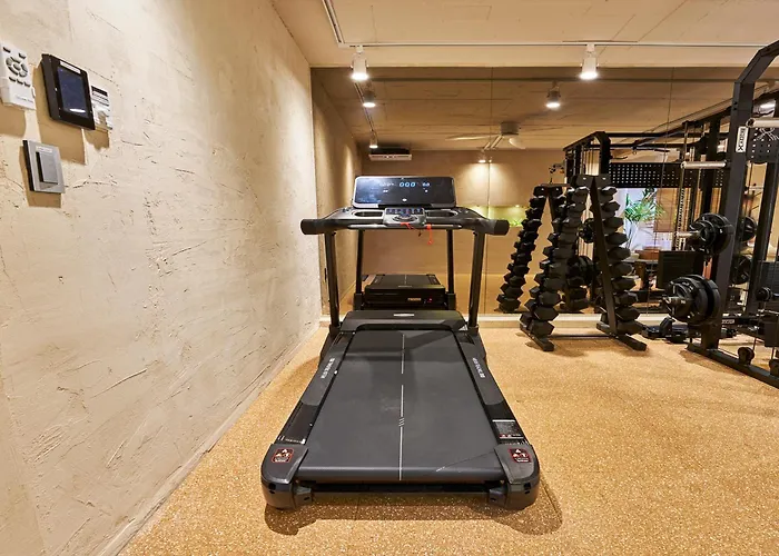 Hta Tailored Service Home&fitness Near Stn